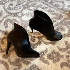 izzi high vamp shootie